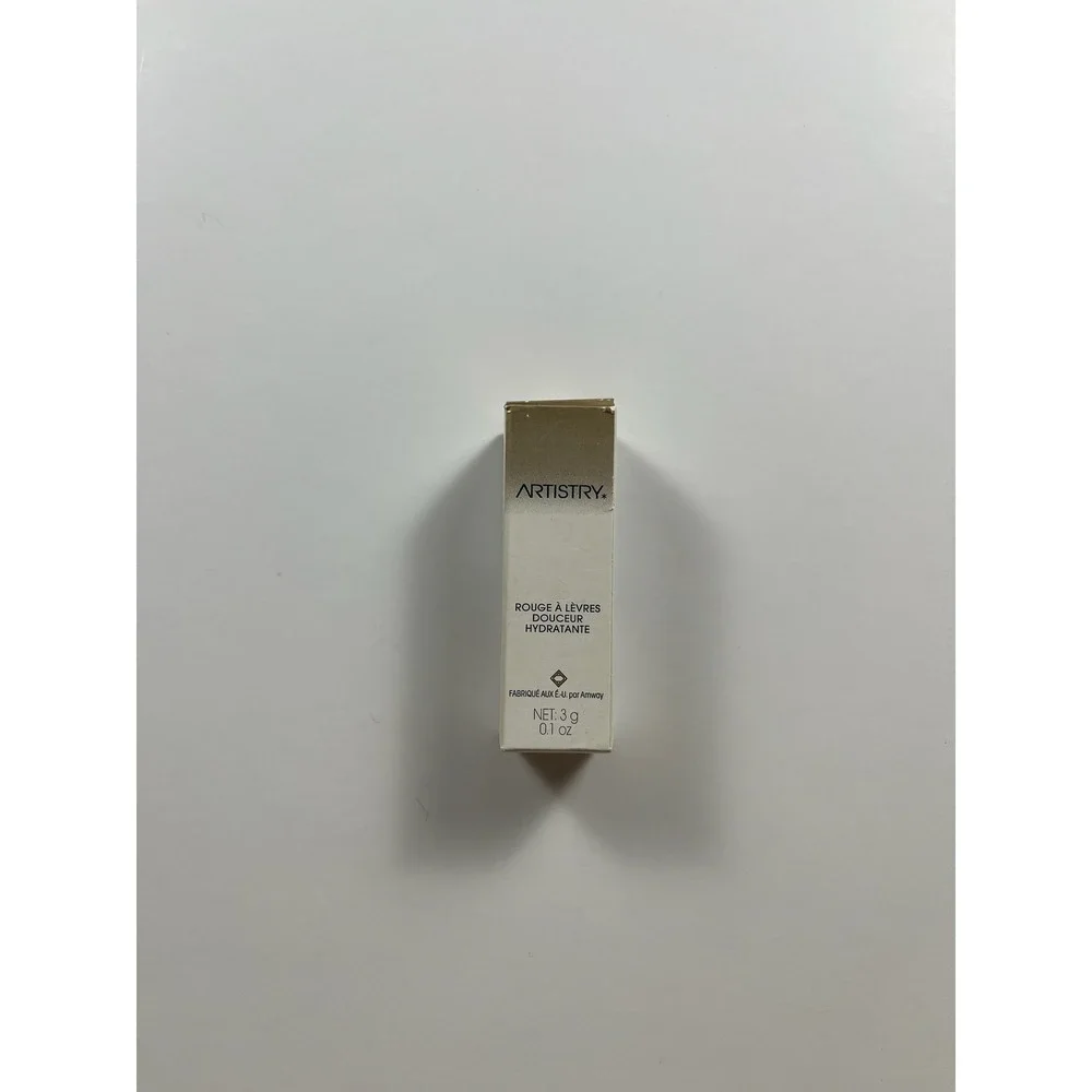 Artistry Vintage Lipstick Perfect Moisture Realm 525 AA0213 Amway 0.1 oz New